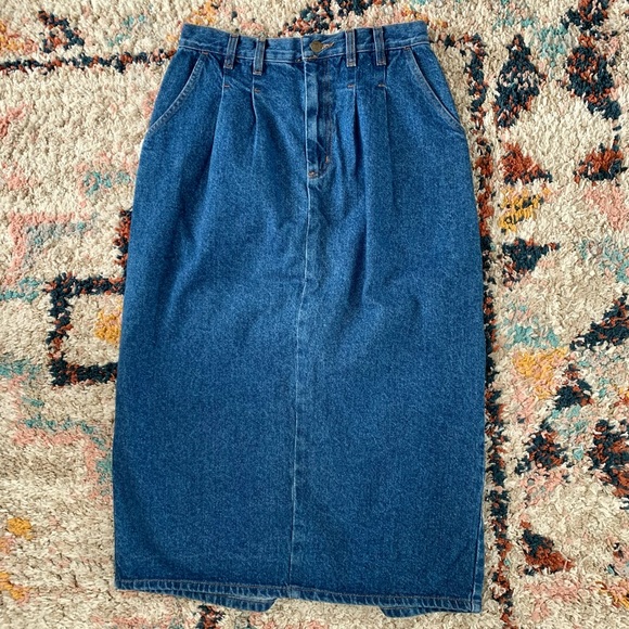 Vintage Dresses & Skirts - Vintage 80s High Rise Denim Midi Skirt